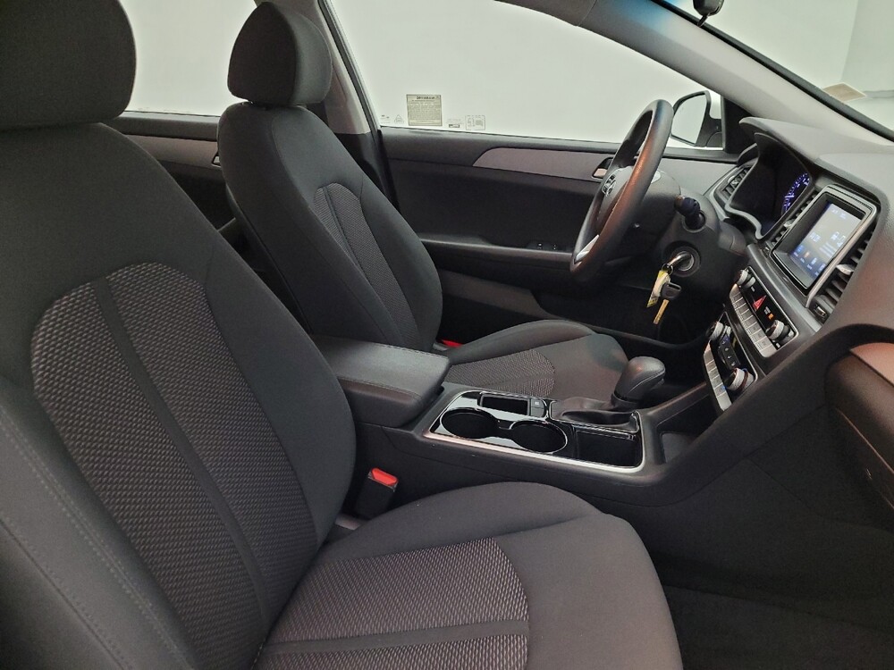 2019 Hyundai Sonata in Phoenix, AZ 85015 - 18096714 21