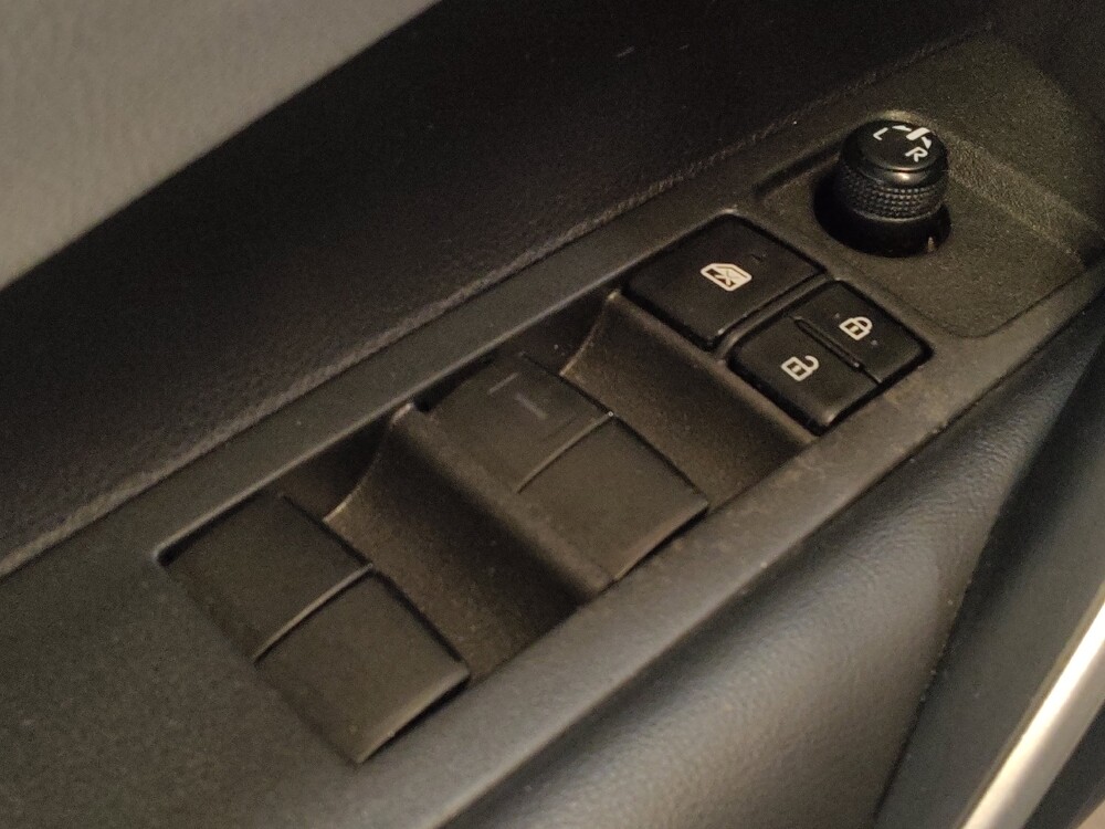 2021 Toyota Corolla in Sanford, FL 32773 - 18096715 27