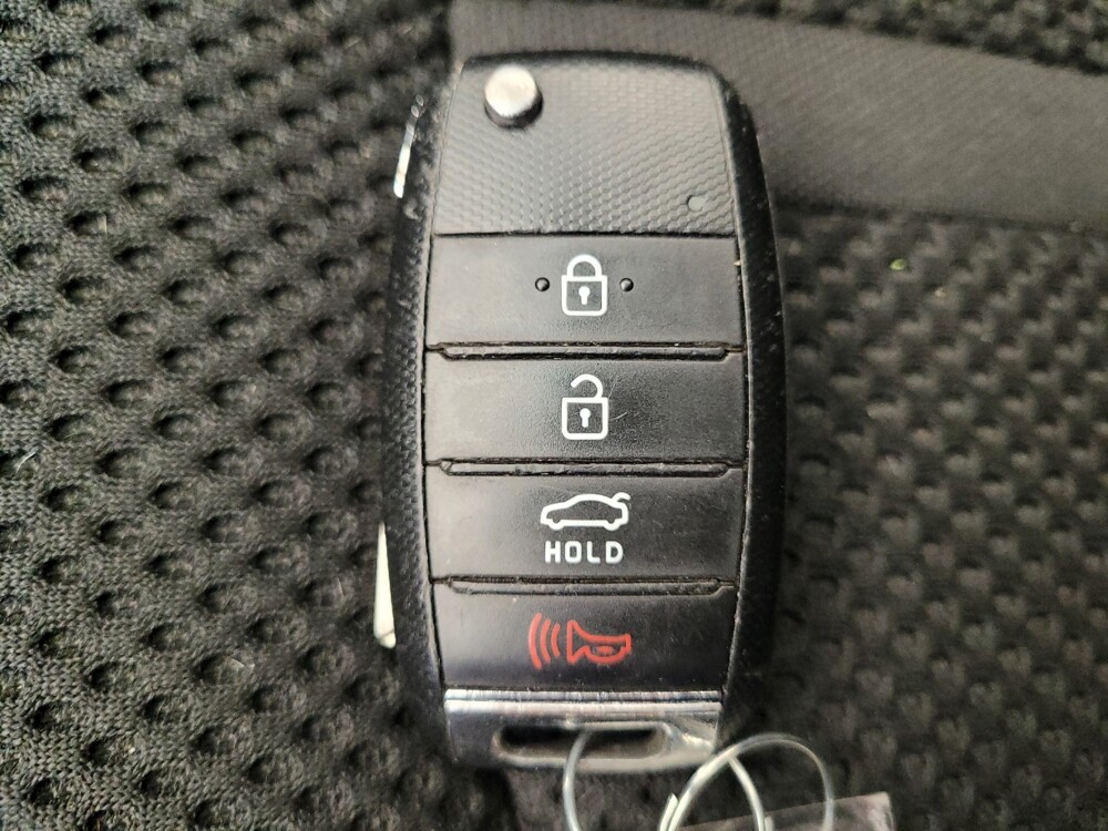 2019 Kia Optima in Toledo, OH 43617 - 18096719 32