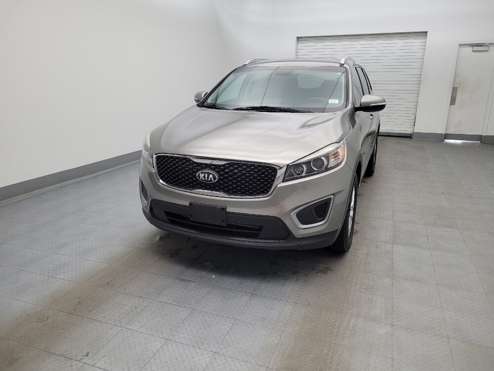 2017 Kia Sorento in Toledo, OH 43617 - 18096720 15