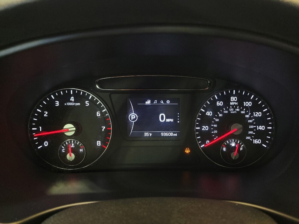 2017 Kia Sorento in Toledo, OH 43617 - 18096720 23