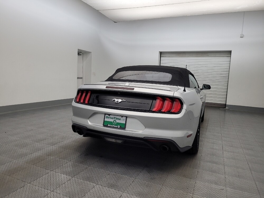 2019 Ford Mustang in Phoenix, AZ 85015 - 18096734 7