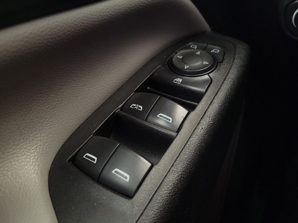 2020 Chevrolet Equinox in Lexington, KY 40509 - 18096738 27