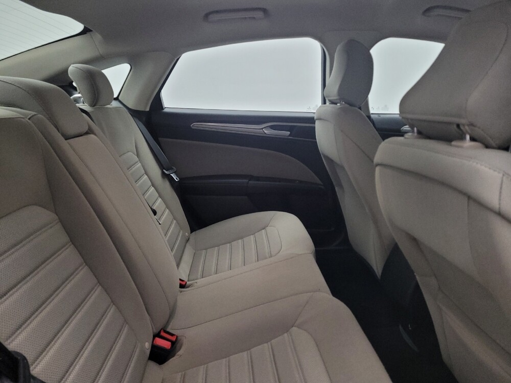 2020 Ford Fusion in Lexington, KY 40509 - 18096739 19