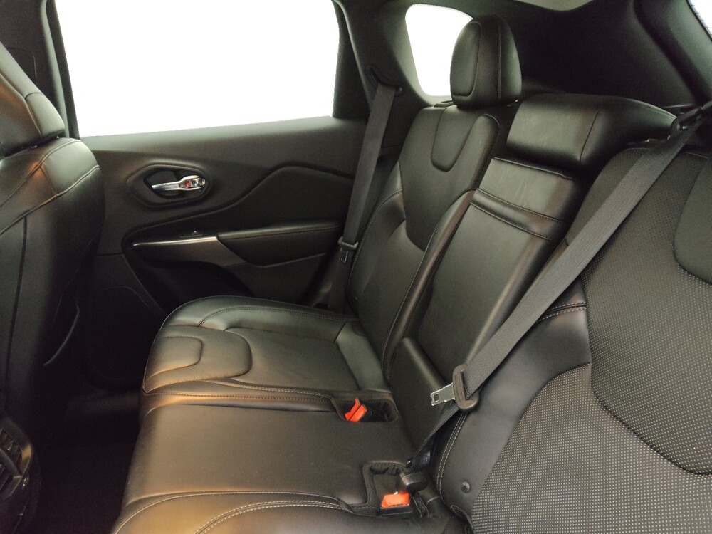 2019 Jeep Cherokee in Mobile, AL 36606 - 18096741 18