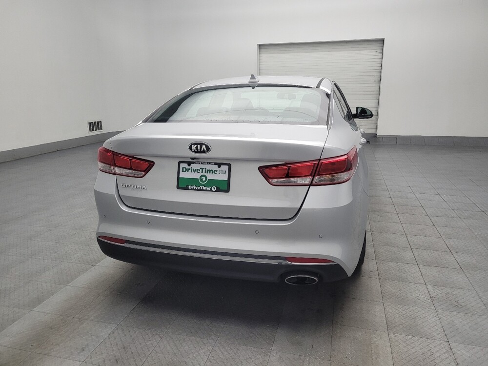 2018 Kia Optima in Marietta, GA 30062 - 18096743 7