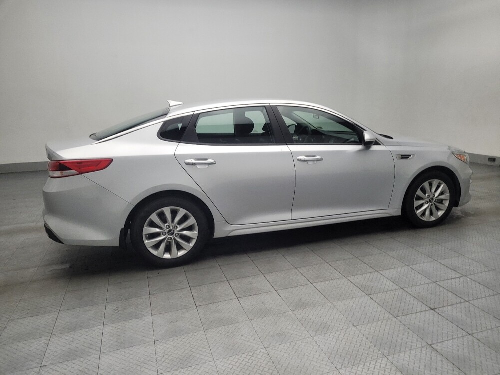 2018 Kia Optima in Marietta, GA 30062 - 18096743 10