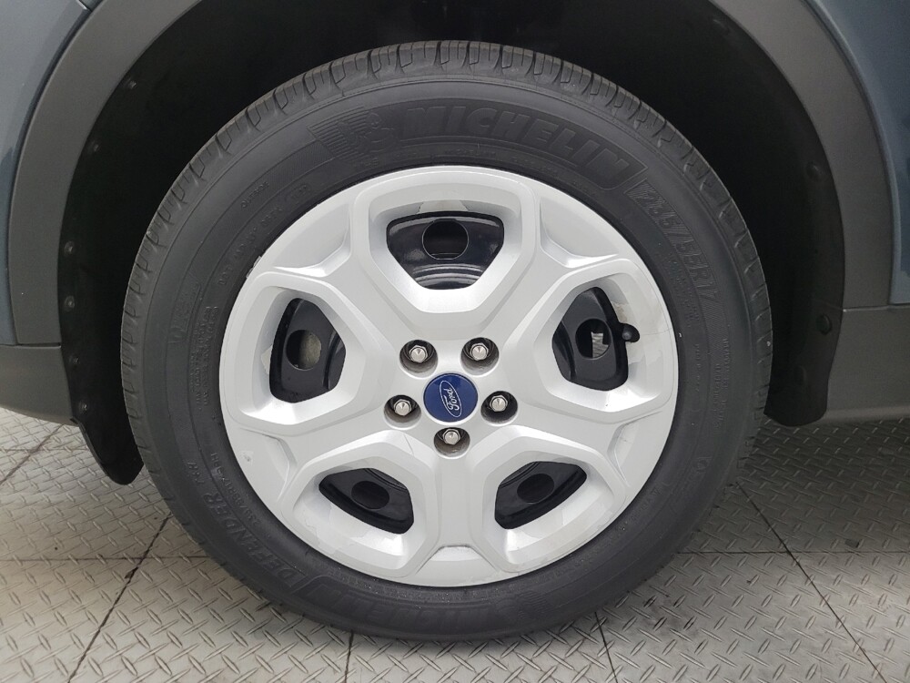 2019 Ford Escape in Glendale, AZ 85301 - 18096746 31