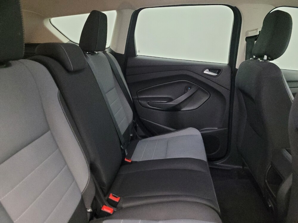 2019 Ford Escape in Glendale, AZ 85301 - 18096746 19