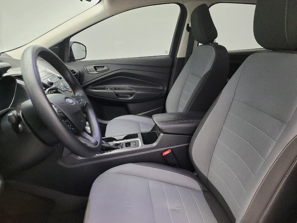 2019 Ford Escape in Glendale, AZ 85301 - 18096746 17