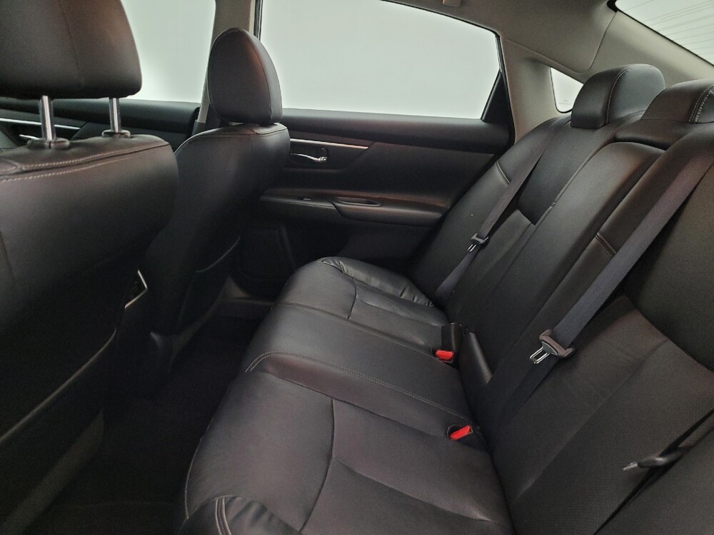 2018 Nissan Altima in Phoenix, AZ 85015 - 18096747 18