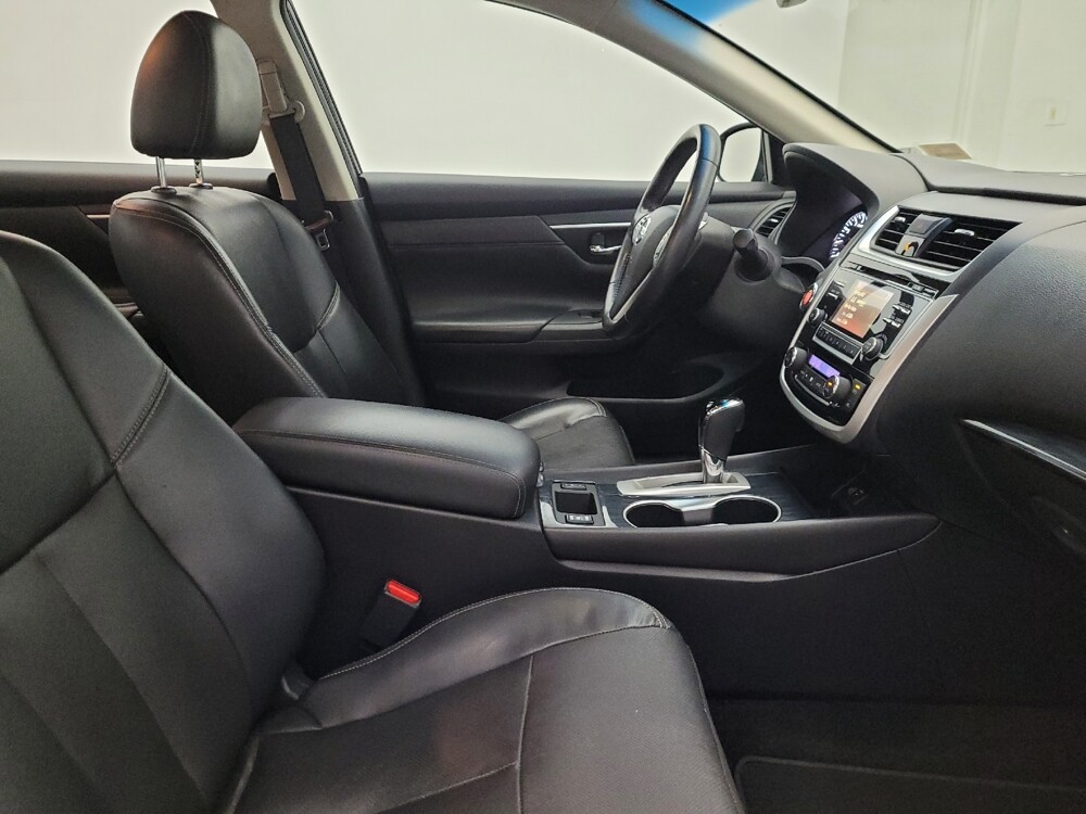 2018 Nissan Altima in Phoenix, AZ 85015 - 18096747 21