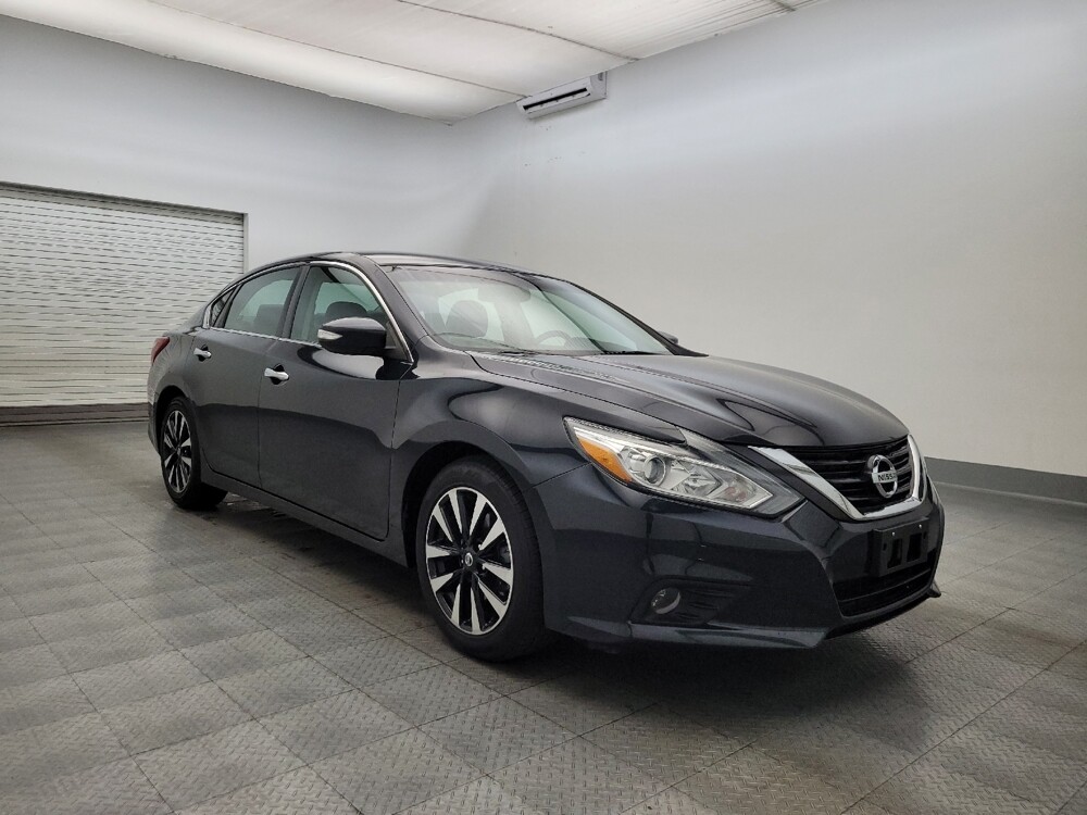 2018 Nissan Altima in Phoenix, AZ 85015 - 18096747 13