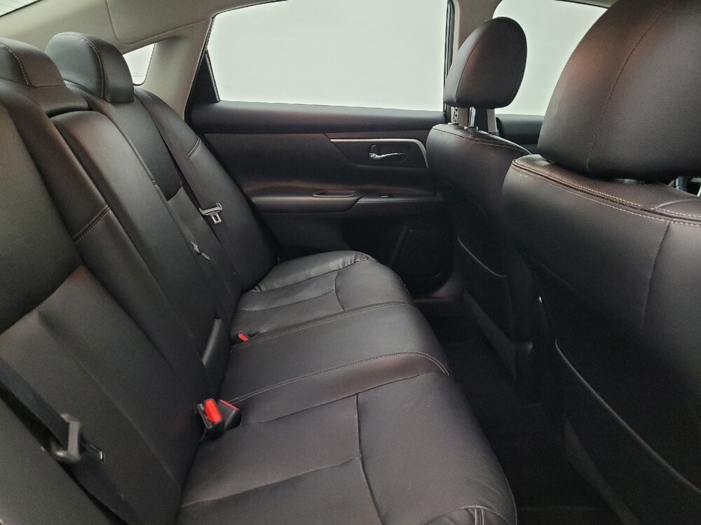 2018 Nissan Altima in Phoenix, AZ 85015 - 18096747 19