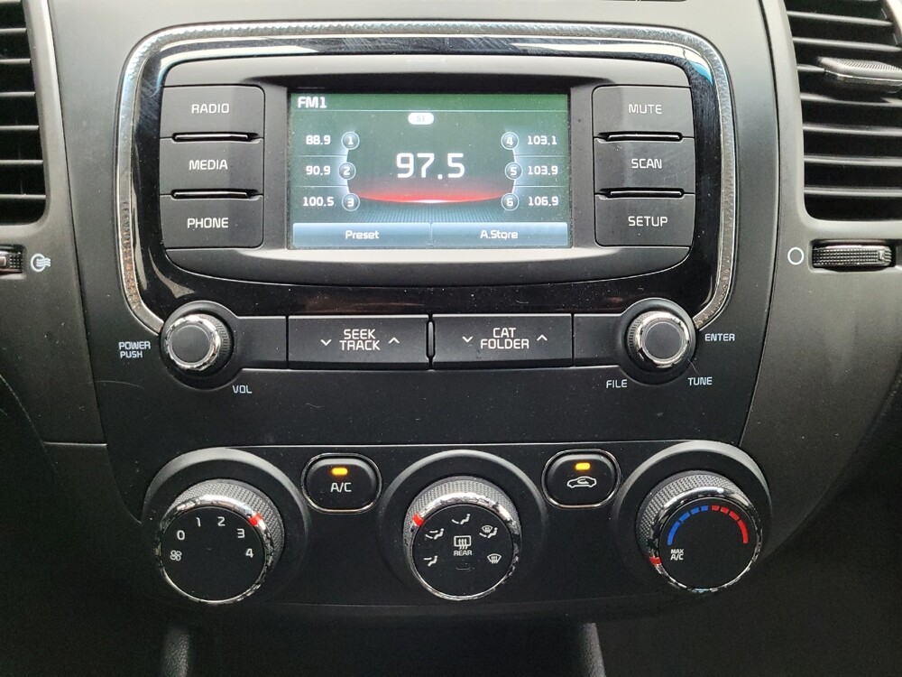 2018 Kia Forte in Las Vegas, NV 89104 - 18096752 25