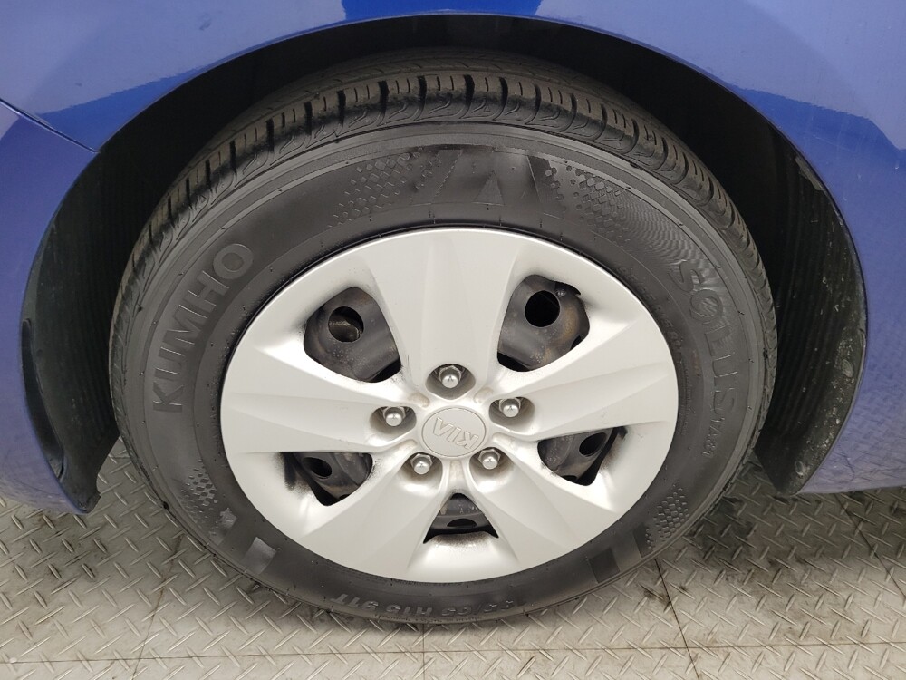 2018 Kia Forte in Las Vegas, NV 89104 - 18096752 31