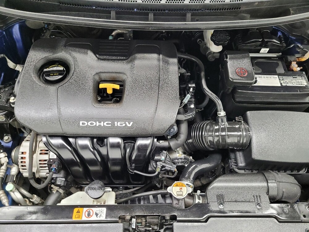 2018 Kia Forte in Las Vegas, NV 89104 - 18096752 30