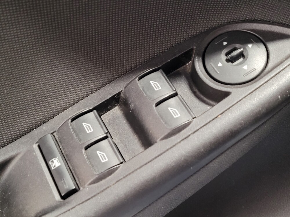 2014 Ford Focus in Mobile, AL 36606 - 18096754 27