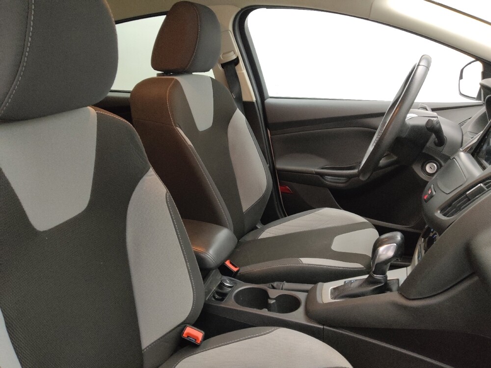 2014 Ford Focus in Mobile, AL 36606 - 18096754 21