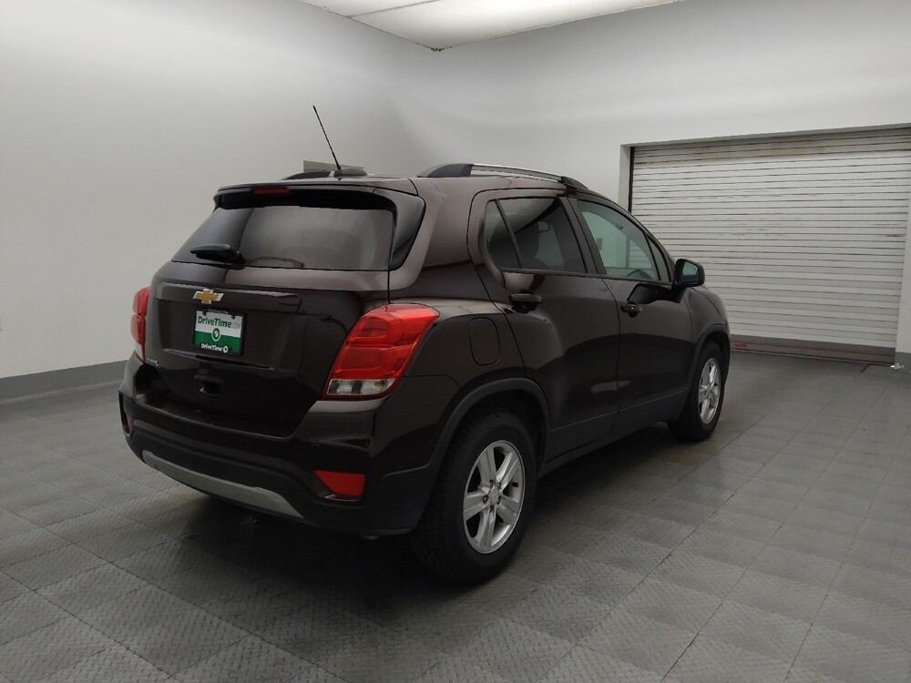 2021 Chevrolet Trax in Glendale, AZ 85301 - 18096761 9