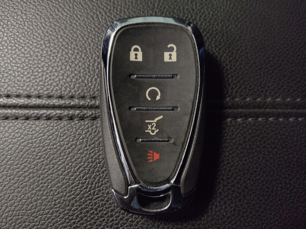 2018 Chevrolet Equinox in Houston, TX 77074 - 18096762 32