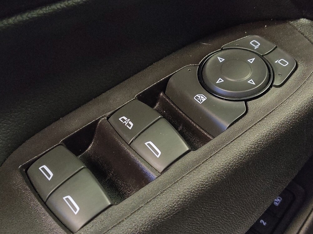 2018 Chevrolet Equinox in Houston, TX 77074 - 18096762 27