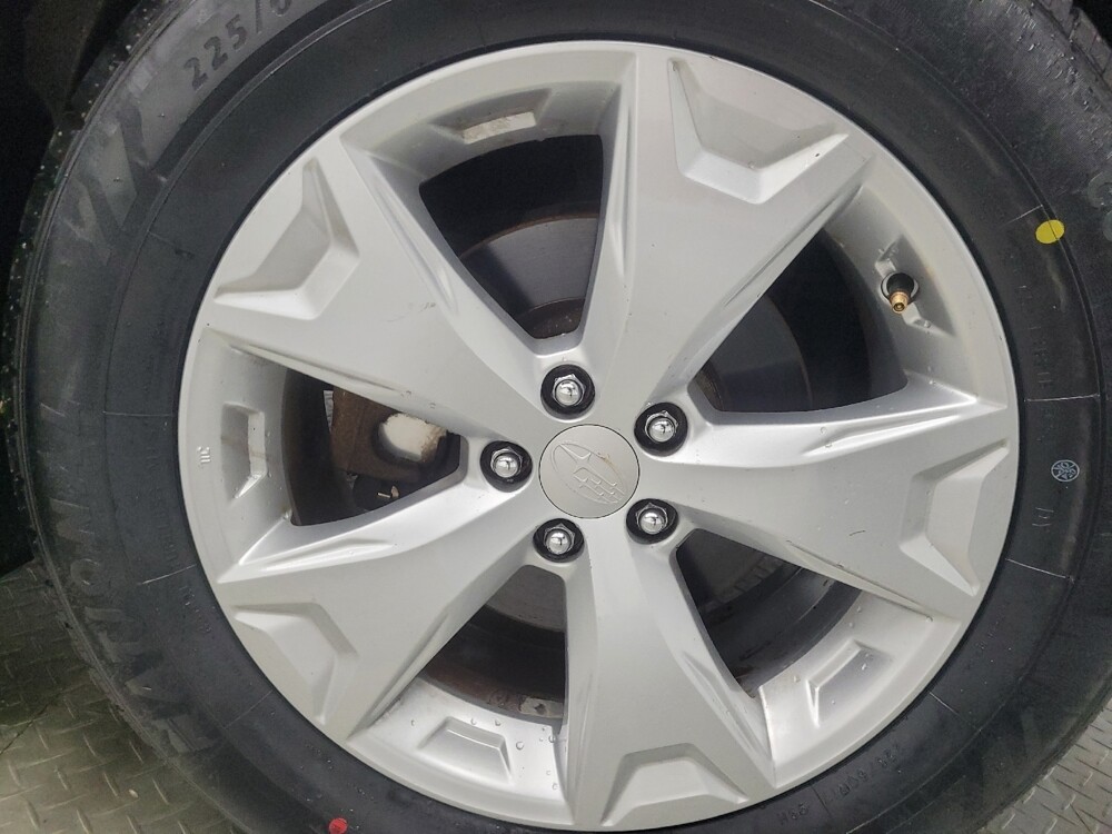 2015 Subaru Forester in Highland, IN 46322 - 18096764 31