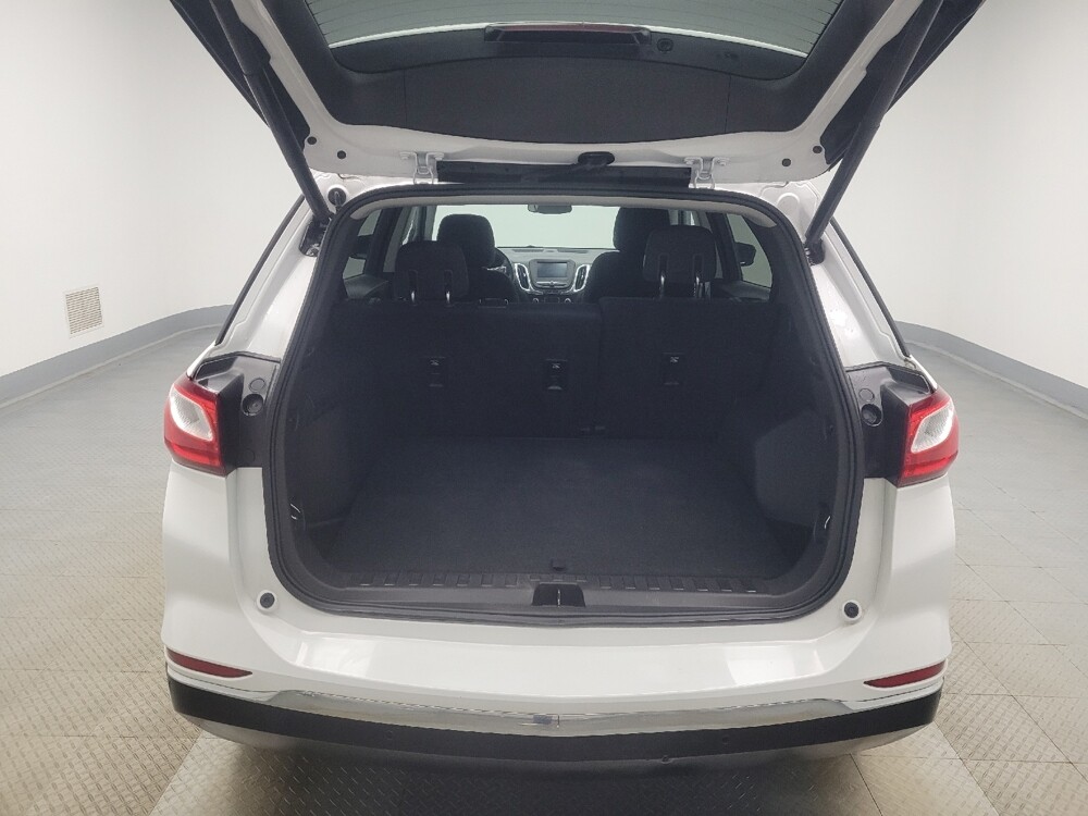 2018 Chevrolet Equinox in Highland, IN 46322 - 18096765 29