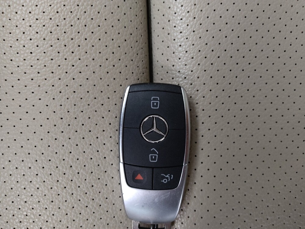 2019 Mercedes-Benz C 300 in Highland, IN 46322 - 18096766 32