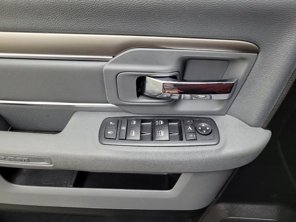 2016 RAM 1500 in Langhorne, PA 19047 - 18096773 27