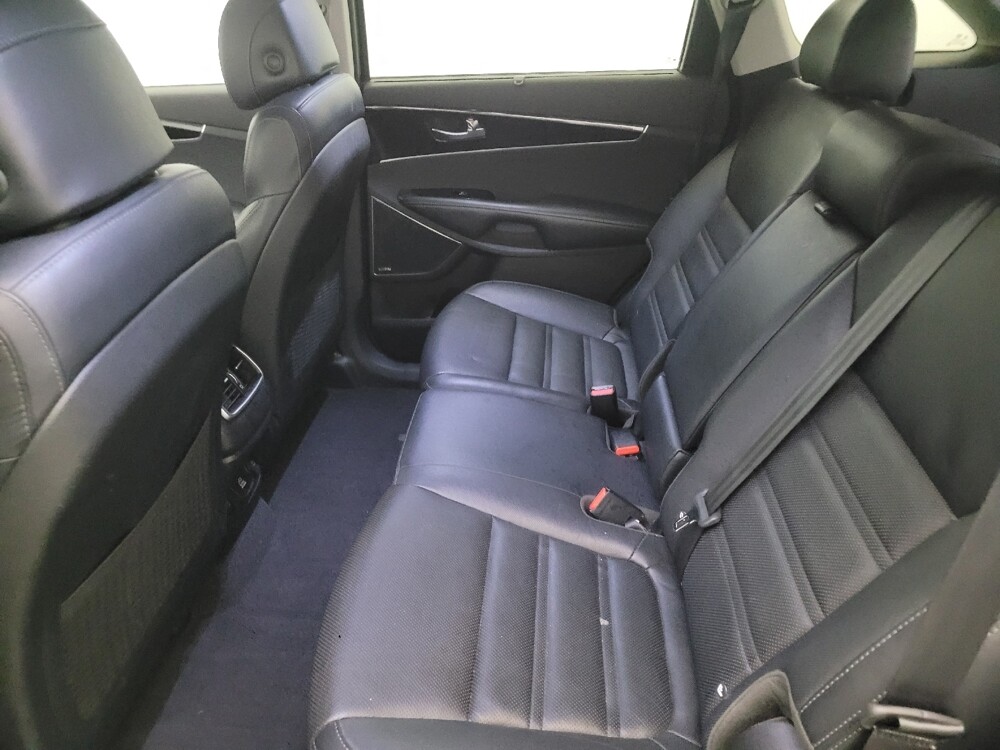 2017 Kia Sorento in Newport News, VA 23601 - 18096777 18