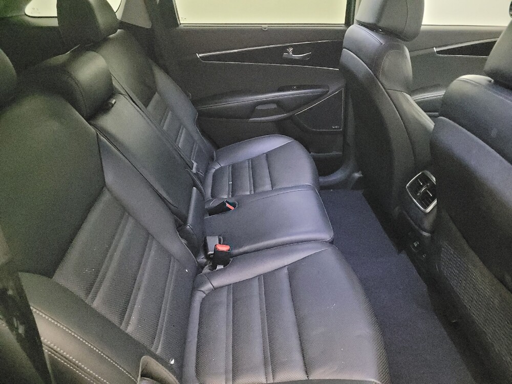 2017 Kia Sorento in Newport News, VA 23601 - 18096777 19
