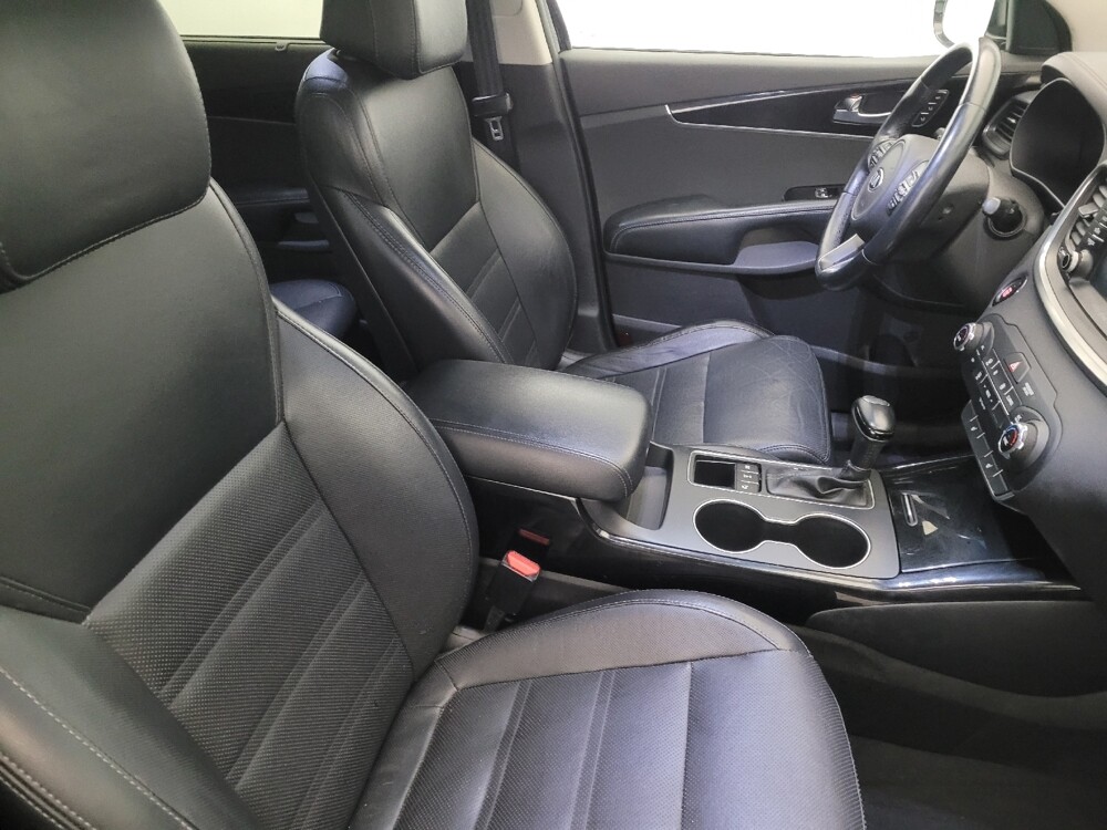 2017 Kia Sorento in Newport News, VA 23601 - 18096777 21