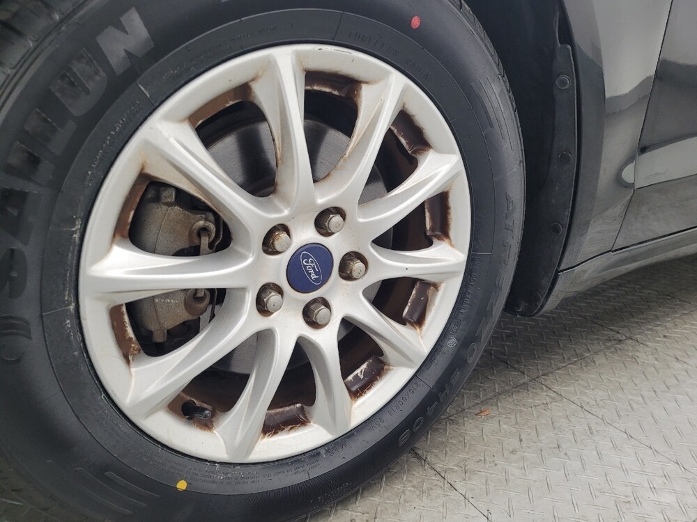 2017 Ford Fusion in Columbia, SC 29210 - 18096782 31