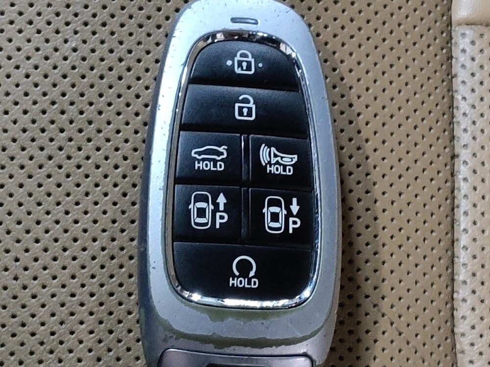 2021 Hyundai Sonata in Fort Worth, TX 76116 - 18096784 32