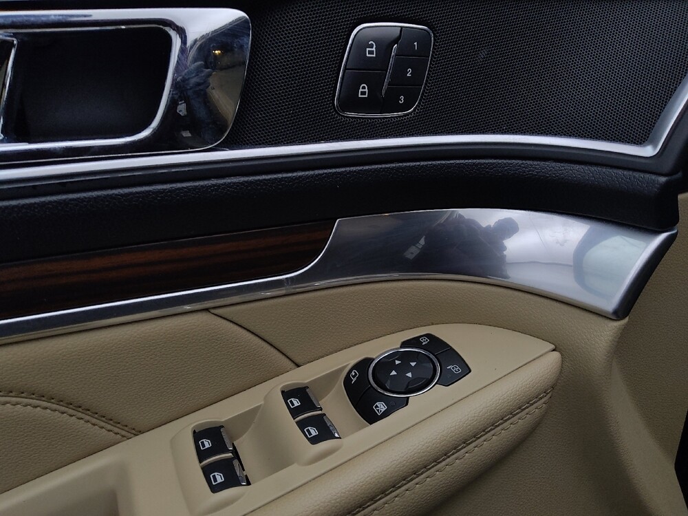 2016 Ford Explorer in Colorado Springs, CO 80909 - 18096785 27