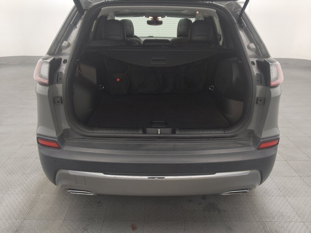 2019 Jeep Cherokee in Gainesville, FL 32609 - 18096788 29