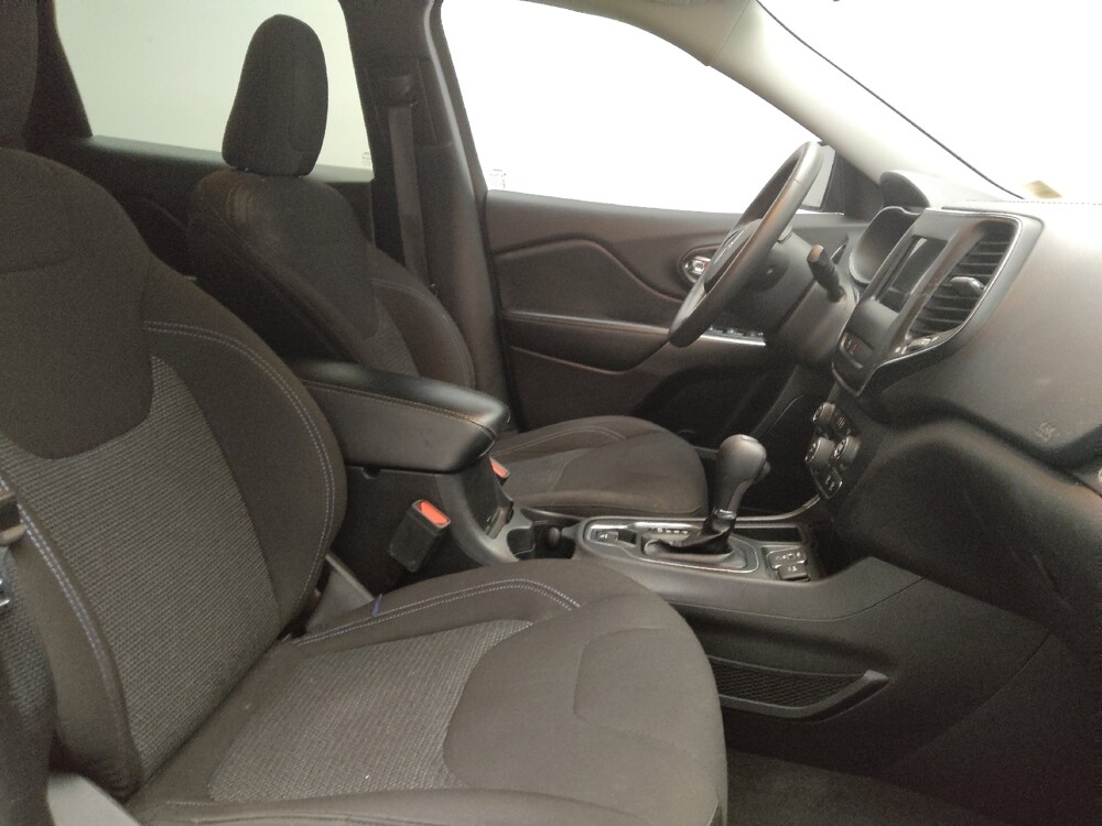 2020 Jeep Cherokee in Arlington, TX 76011 - 18096789 21