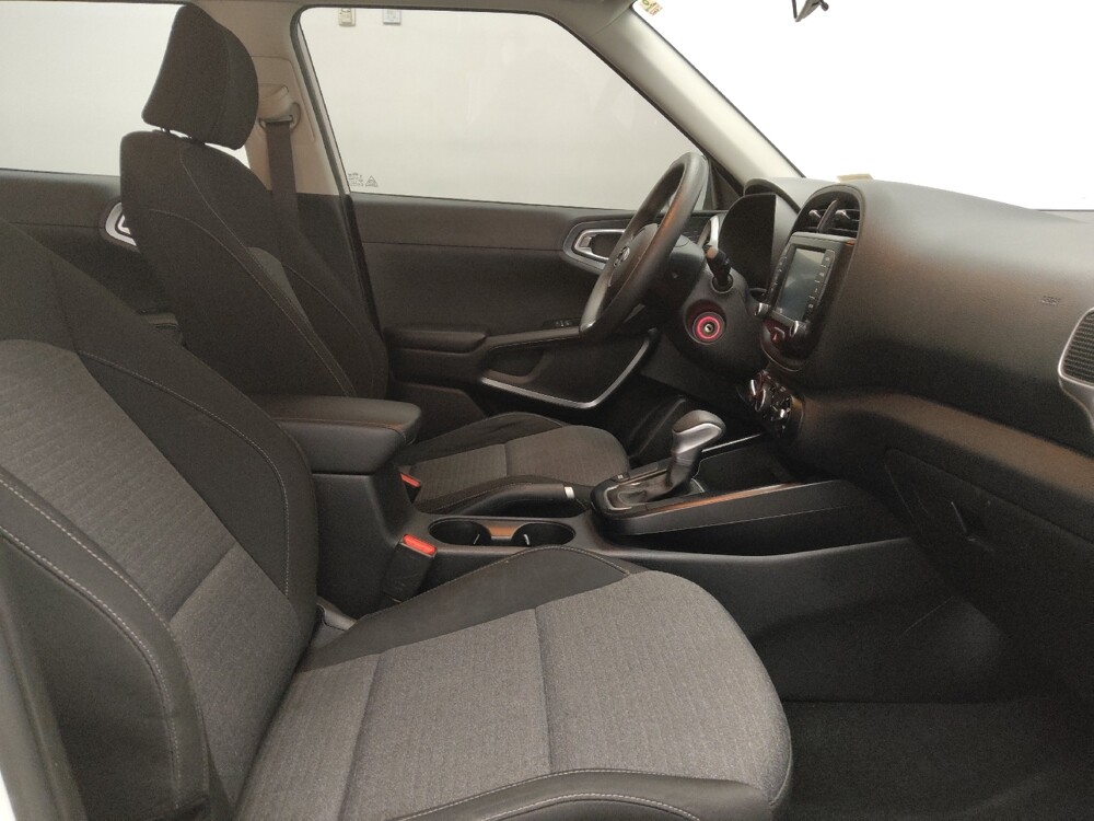 2020 Kia Soul in Arlington, TX 76011 - 18096790 21