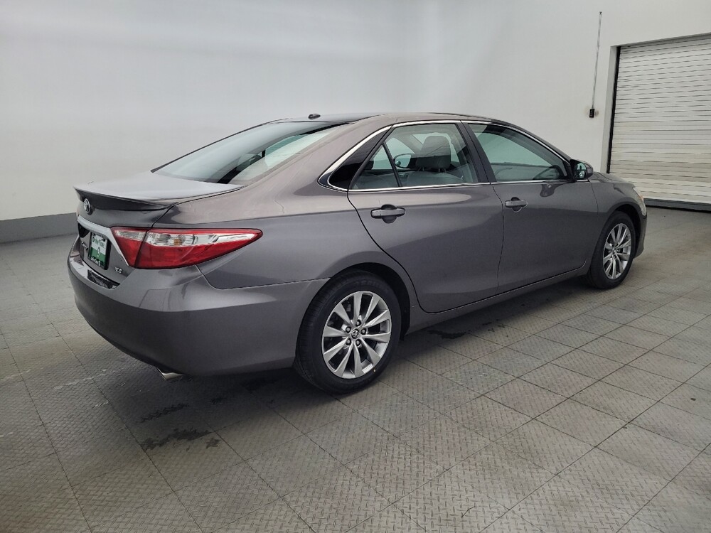 2015 Toyota Camry in Williamstown, NJ 8094 - 18096794 10