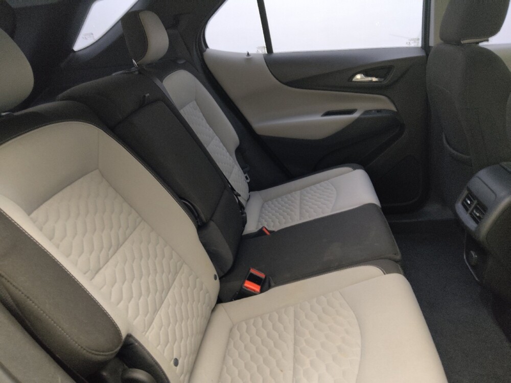 2018 Chevrolet Equinox in Pensacola, FL 32505 - 18096795 19