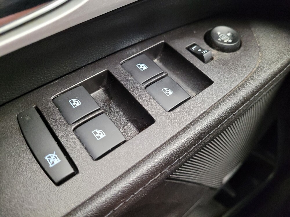 2017 Chevrolet Equinox in Montclair, CA 91763 - 18096798 27