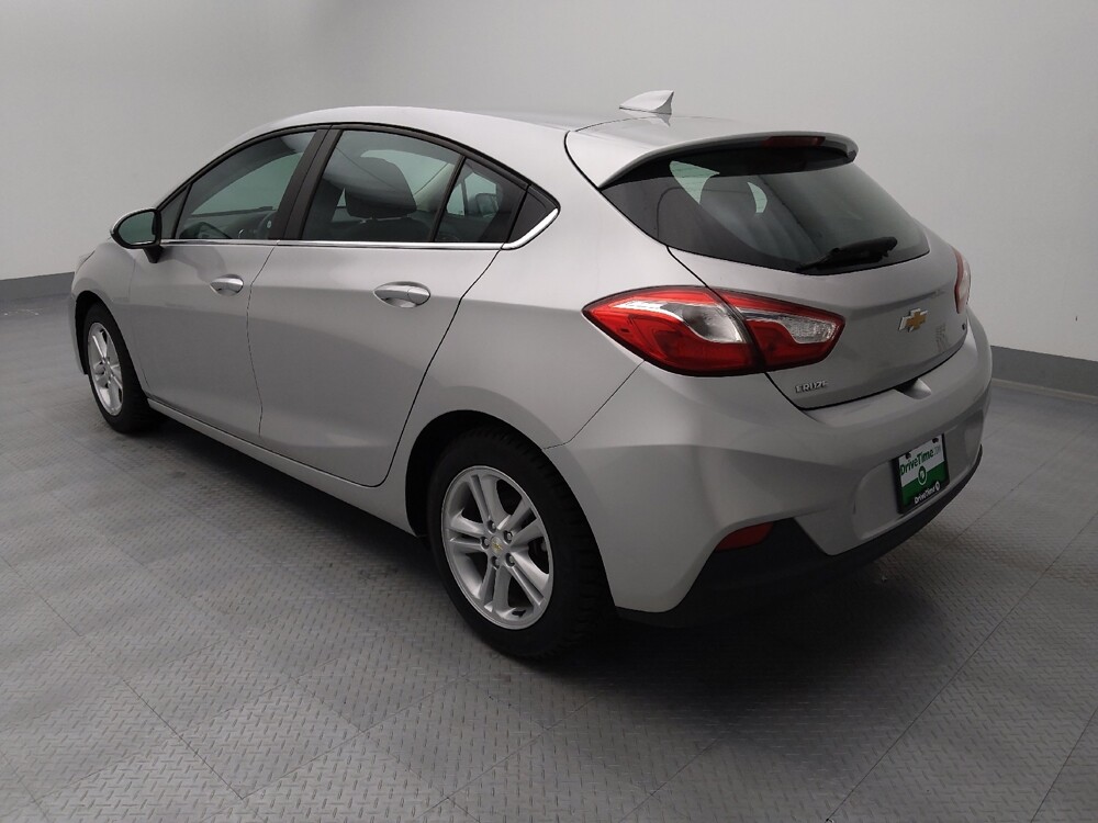 2017 Chevrolet Cruze in Wichita, KS 67207 - 18096799 3