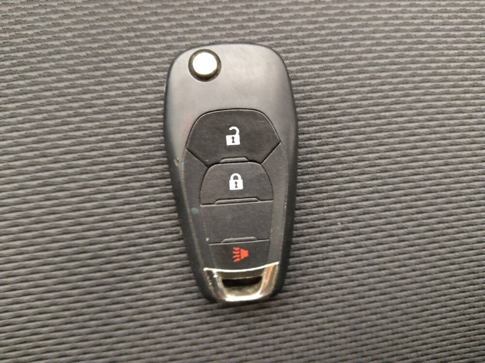 2017 Chevrolet Cruze in Wichita, KS 67207 - 18096799 32