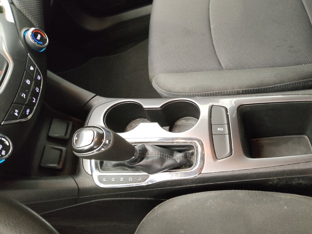 2017 Chevrolet Cruze in Wichita, KS 67207 - 18096799 26