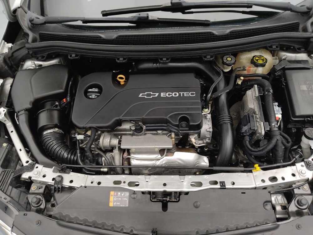 2017 Chevrolet Cruze in Wichita, KS 67207 - 18096799 30