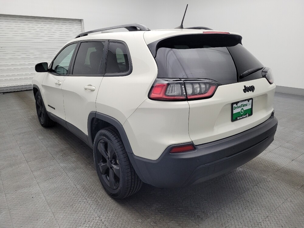 2019 Jeep Cherokee in Gainesville, FL 32609 - 18096804 5