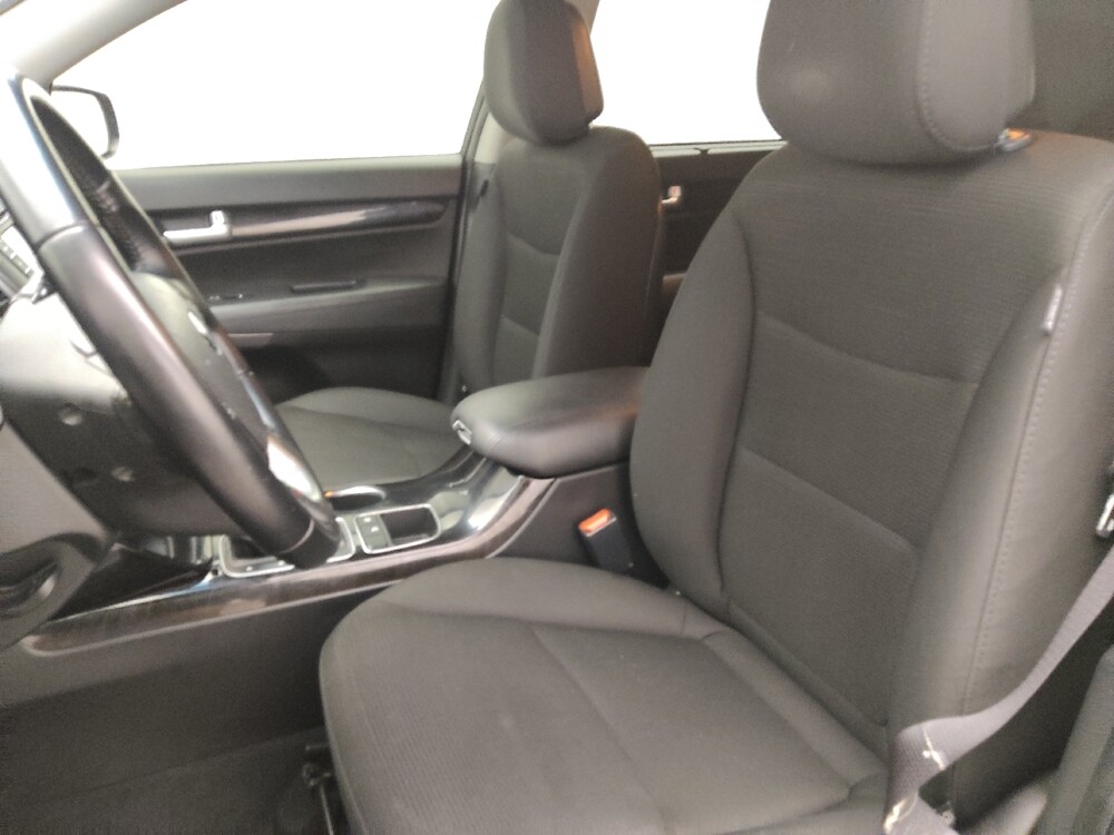 2015 Kia Sorento in Gainesville, FL 32609 - 18096805 17