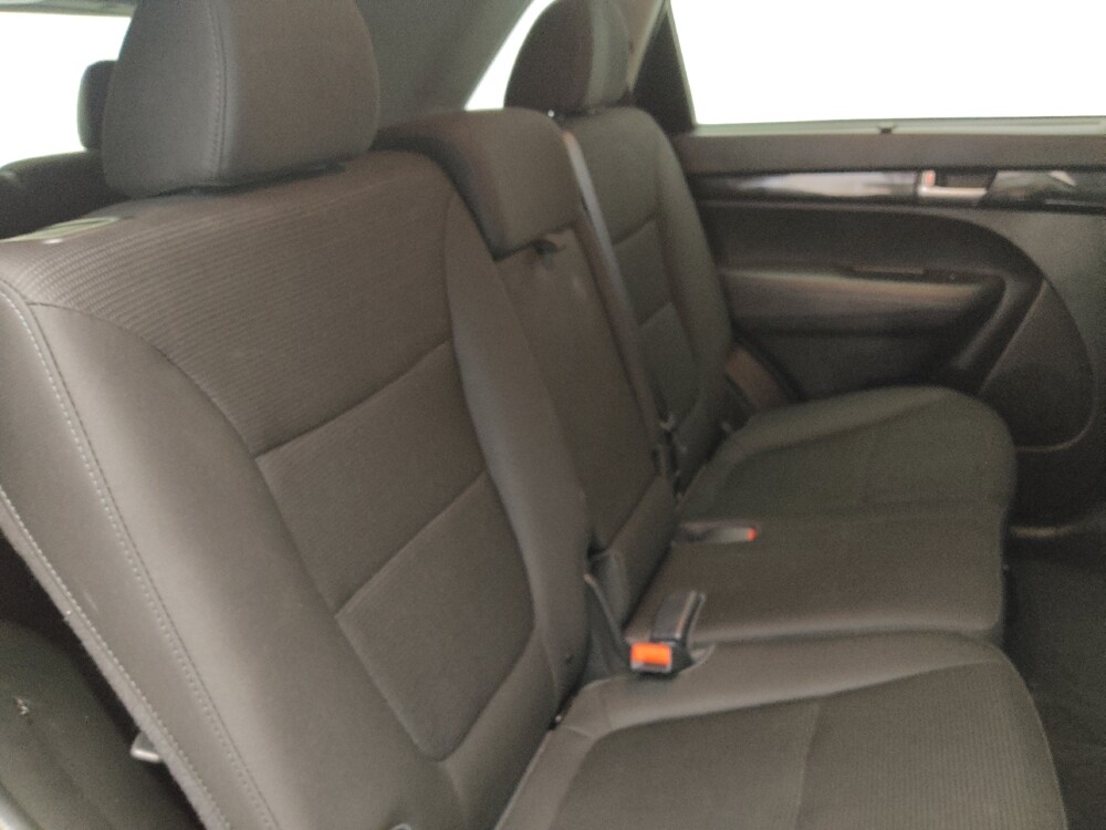 2015 Kia Sorento in Gainesville, FL 32609 - 18096805 19