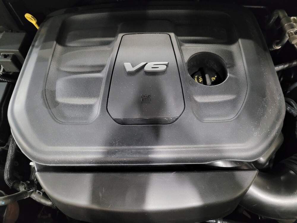 2019 Jeep Grand Cherokee in Allentown, PA 18103 - 18096808 30